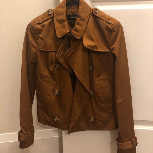 Massimo Dutti trench coat - Picture 2 of 5